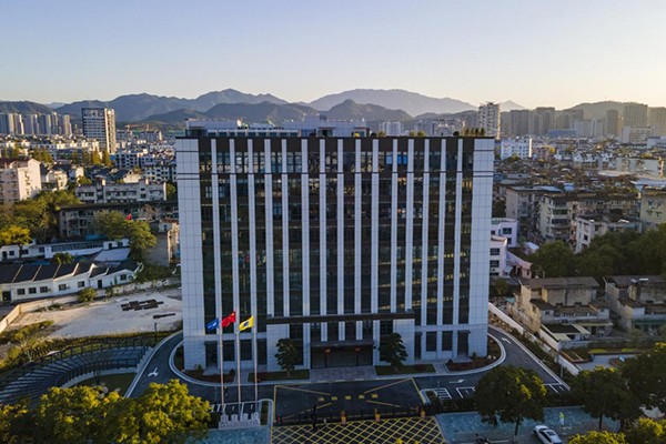 浙江中立建設(shè)有限公司4個項(xiàng)目榮獲麗水市建設(shè)工程九龍杯獎（優(yōu)質(zhì)工程）